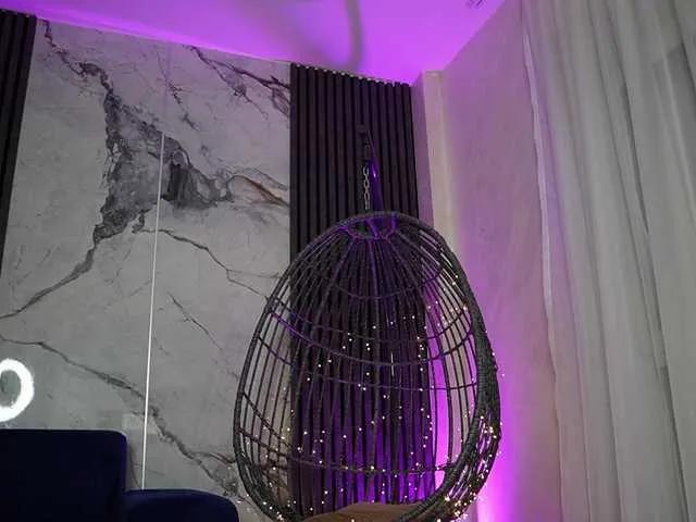 RachelRavee's avatar