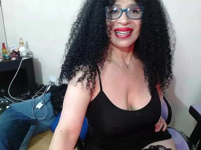 salomex — I get excited seeing the male body in all its splendor, feeling the excitement and seeing how the adrenaline of desire explodes, I enjoy the excitement of a man as he makes me all horny.