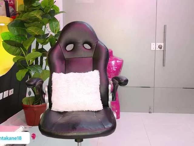 SamantaKane — A gentleman who gives me love and money, so I can reciprocate with pleasure and lust.