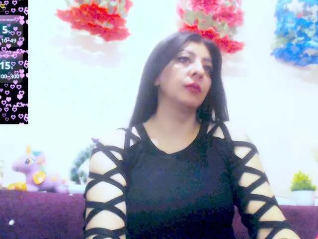 SexyAlina123 on BongaCams