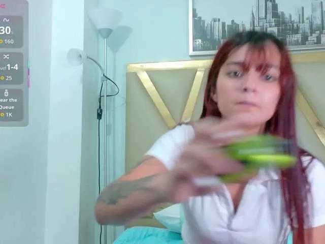 SweetSinnerr on BongaCams 