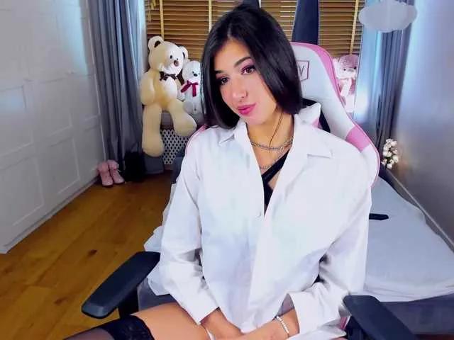 VinnaBelle on BongaCams 