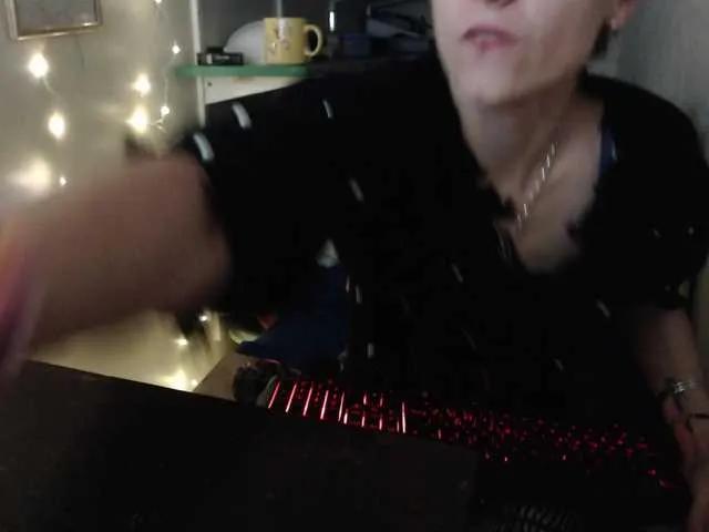 VoyeursRoom's avatar