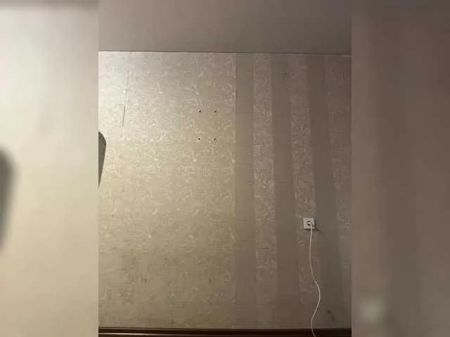 Your-Kissa- — Gentle caresses, attention, vibrations in my pussy and your fantasies. When you want me to show myself.