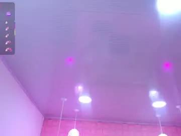 _laaura_ —  GOAL: flash ass [29]  #footjob #feet #pantyhose #nylon #saliva