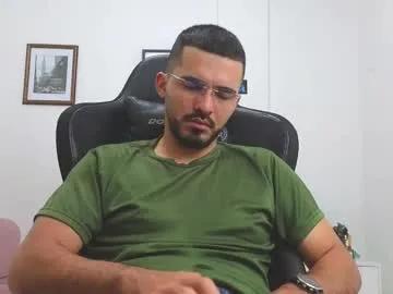 alejandroo_7's avatar