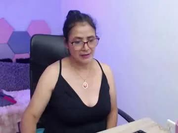 amandapeet — GOAL: Get naked, sensual striptease [67 tokens remaining] WelCUM guys! Tip menu is active /tipmenu to see it - Let's have some fun! #milf #mature #feet #bigboobs #bigass