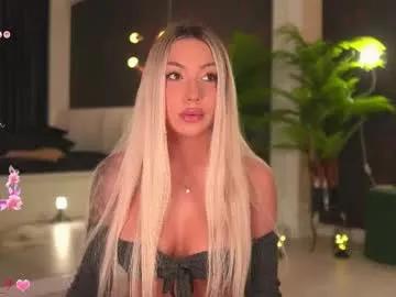 amunajaxson on Chaturbate