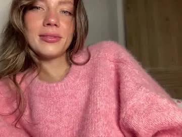 angel_from_sky — naked 10 minutes.... [3333 tokens remaining]