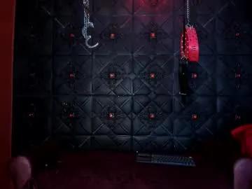 annavi_ on Chaturbate 