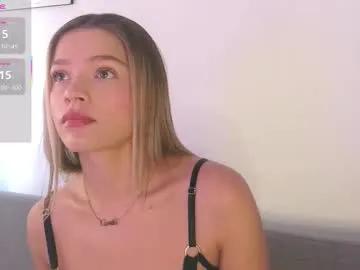 camilamonroee's avatar