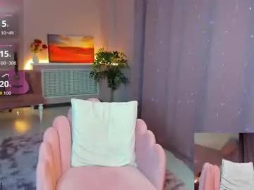 cherry_lexi — GOAL: sexy dance [49 tokens remaining] Hey guys! Love to see u here! #18 #lovense #smoke #nonude #muscles