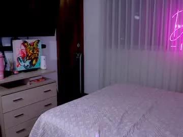 dani_moore — Freechat on Chaturbate