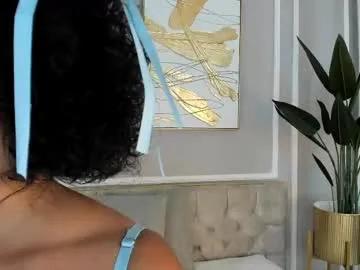 ellette_ — #hairy #ebony #anal #fuckmachine #bigboobs -- Current Goal: Double penetration at 499 tokens -- Next Goal: Make me squirt