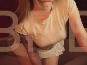 elliecutes on Chaturbate