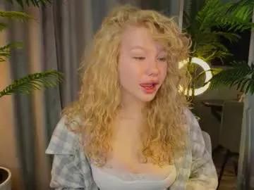 emily_shepard's avatar