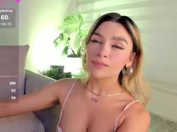 estercollins_ on Chaturbate 