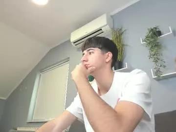 hotflirtyfella on Chaturbate