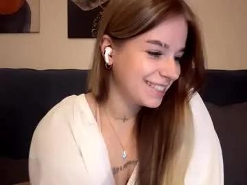 janniekeneipp on Chaturbate 