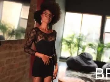 julianitatoro — at goal DRESS OFF ! Special patterns 48, 101, 201, 1001!! Roll the dice (33tks)!! At 20K followers pool and milk show #ebony #feet #pantyhose #fuckmachine #asian ON [599 tokens remaining]