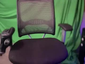 korruptedbymewmew on Chaturbate 