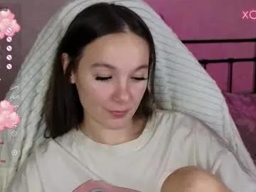 lil_luna_x on Chaturbate 