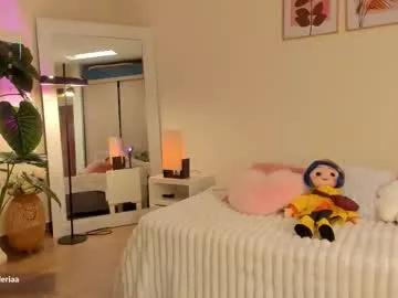 missvaleriaa — Rub pussy closeup! [316 tokens left] #latina #fuckmachine #teen #deepthroat #ebony