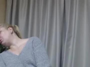 ohsweetiren on Chaturbate