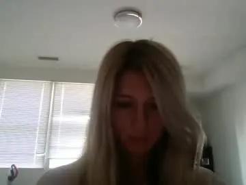 parisbaby2000 — Welcome to my room! - Goal: show booty! #petiteblonde #young  #feet #pvt #skinny