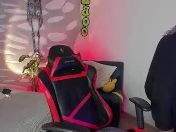 ravencollen on Chaturbate