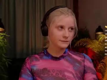 shinejoan on Chaturbate