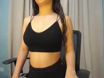 urbbgurl_lynxx on Chaturbate