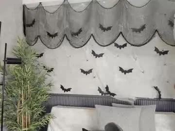 willow_hendrix on Chaturbate 