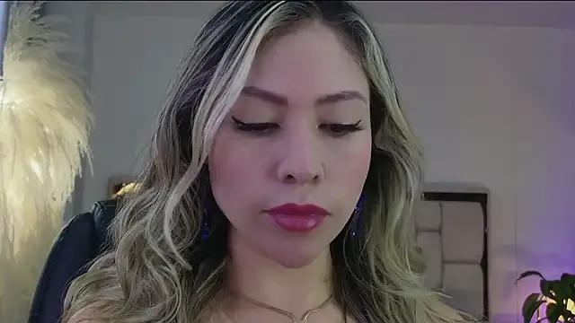 Ammy_Castro on StripChat 