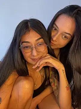 Annie-Hank on StripChat