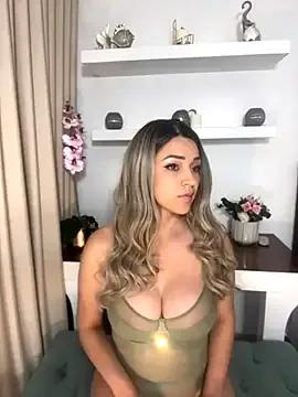 ariazschernitz1 on StripChat 