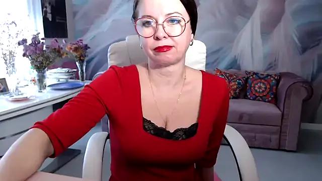 Arisa5000 on StripChat