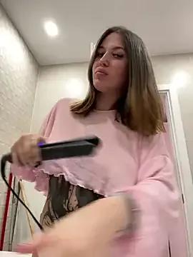 AryaDeluna on StripChat 