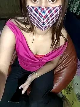 Ayeshablr on StripChat