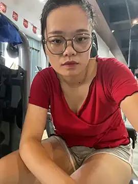 Bella0815 on StripChat 