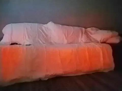 BiBiBi2225 on StripChat 