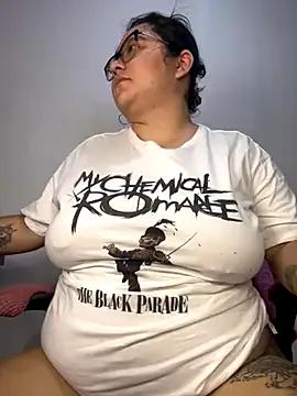 CinnamonCookiez on StripChat 