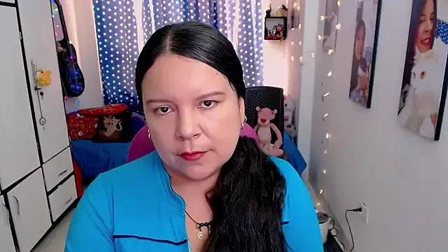 claryssa_ — MAKE ME HAPPYKISS MY BODY