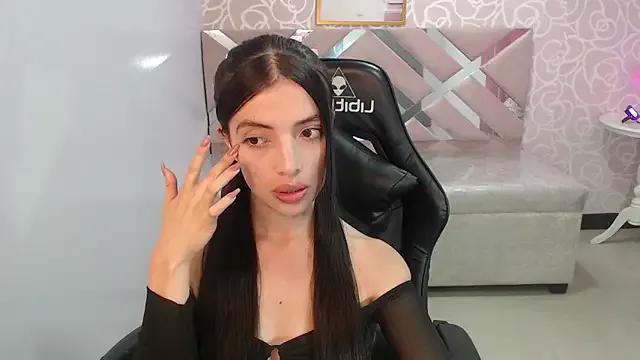 cynthia_ch on StripChat