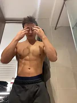 DeusbelliS — Show feet