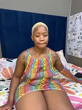 Dirtydaisyxx25 on StripChat