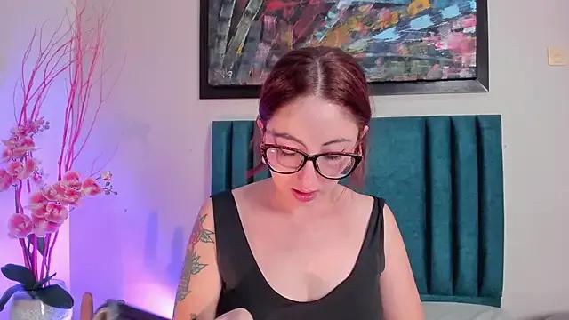 Emilywatsonn — Spanks + cream