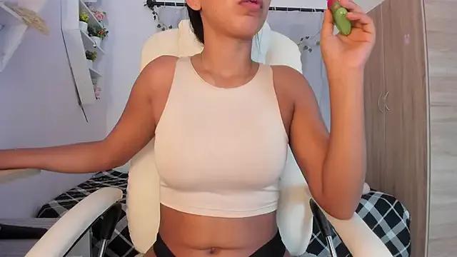 Emma_lorense22's avatar