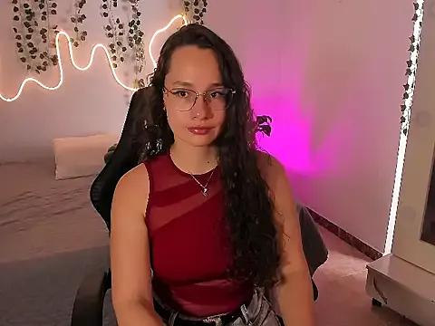 emmaTorres1's avatar