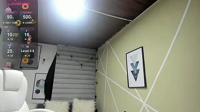 Enma__clark on StripChat